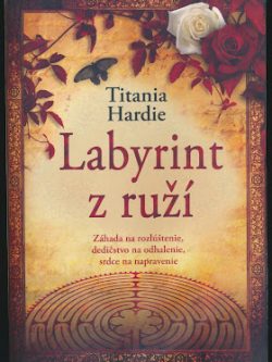 LABYRINT Z RUŽÍ